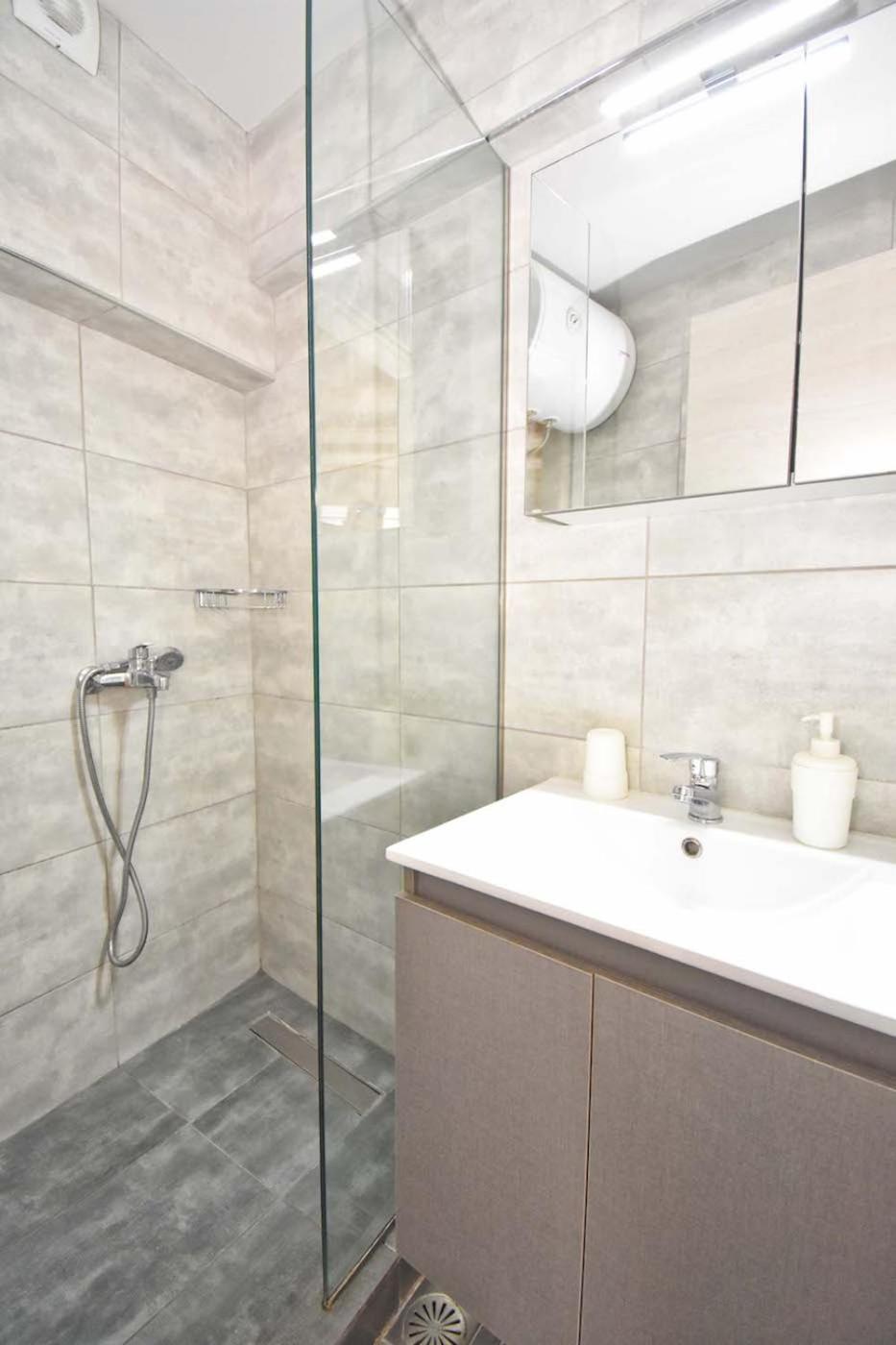 Corfu  Mouragia Seaside Ground Floor Studio מראה חיצוני תמונה